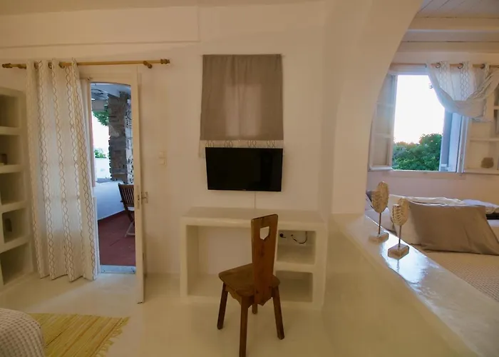 בית הארחה Blue Bay Heliolithos 4*