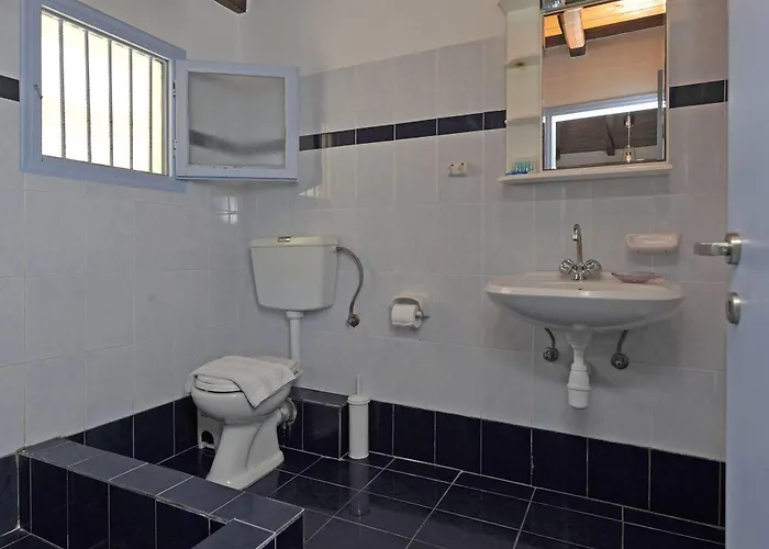 Blue Bay Heliolithos 4* פארוס