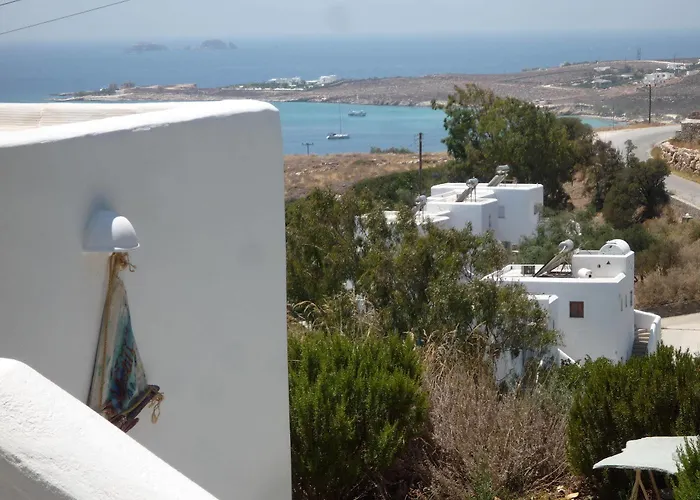 Blue Bay Heliolithos בית הארחה