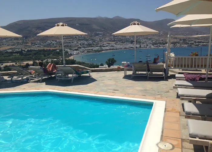 Blue Bay Heliolithos בית הארחה פארוס