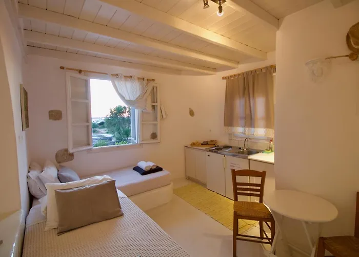 Blue Bay Heliolithos Páros